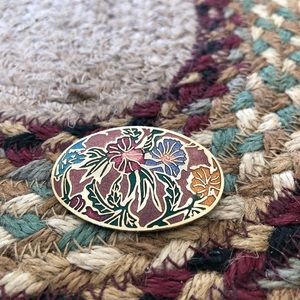 Gold tone floral Broach